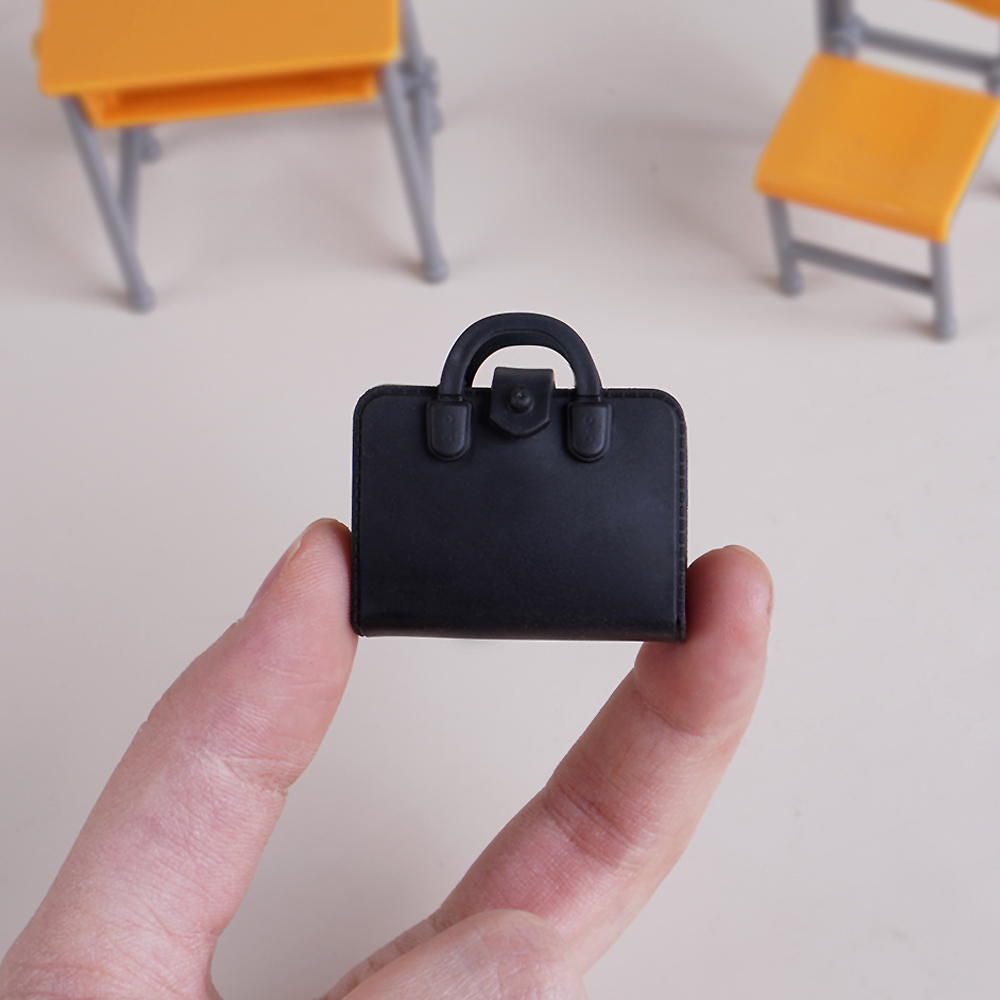 Mini klasa domek dla lalek krzesło biurko tablica miniaturowy zestaw szkolny akcesoria meblowe Model dekoracji dla zabawki dla dzieci prezent