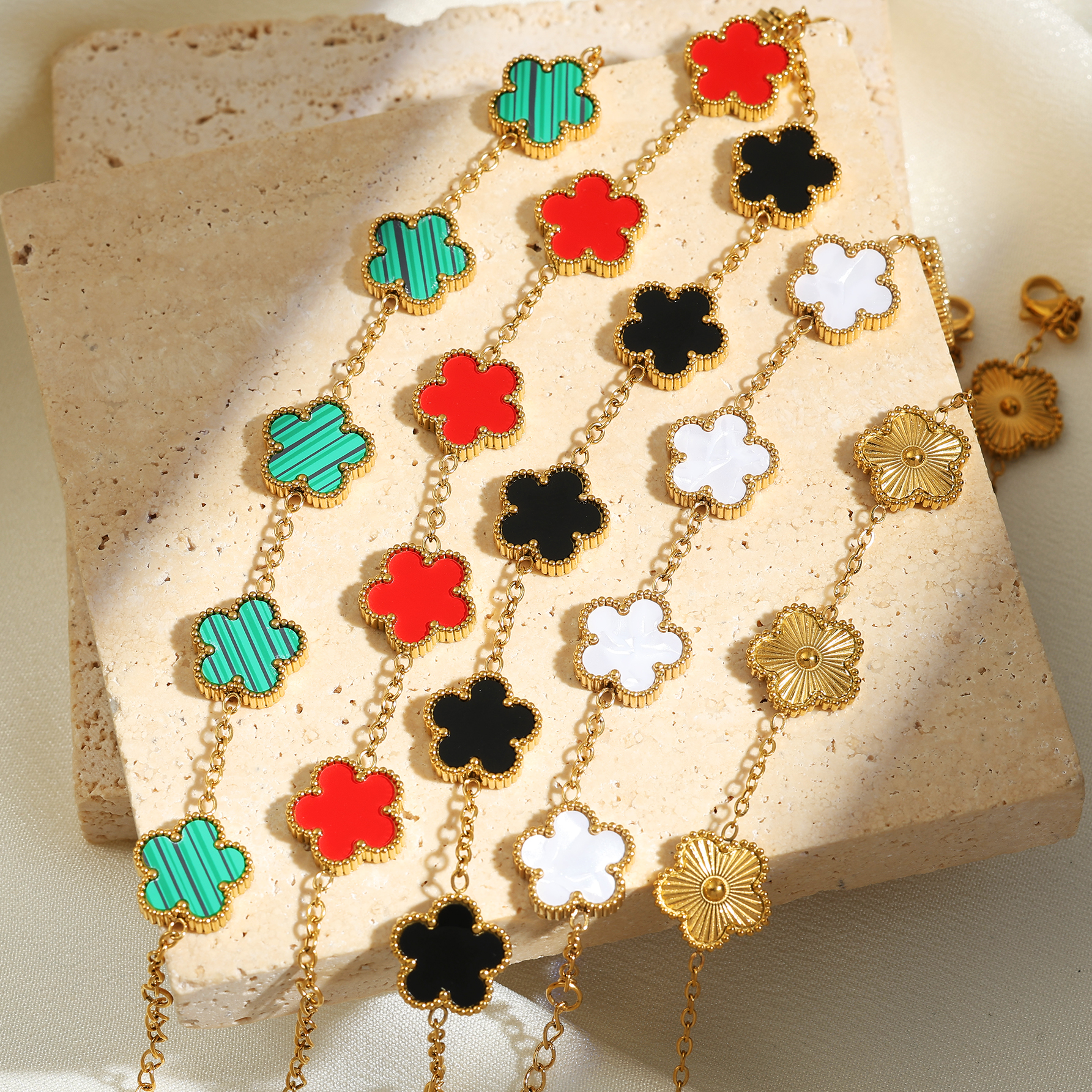 Fashion Flower Stainless Steel Bracelets For Women Trendy Gold Color Metal Bracelet Party Birthday Daily Cute Romantic Jewelry