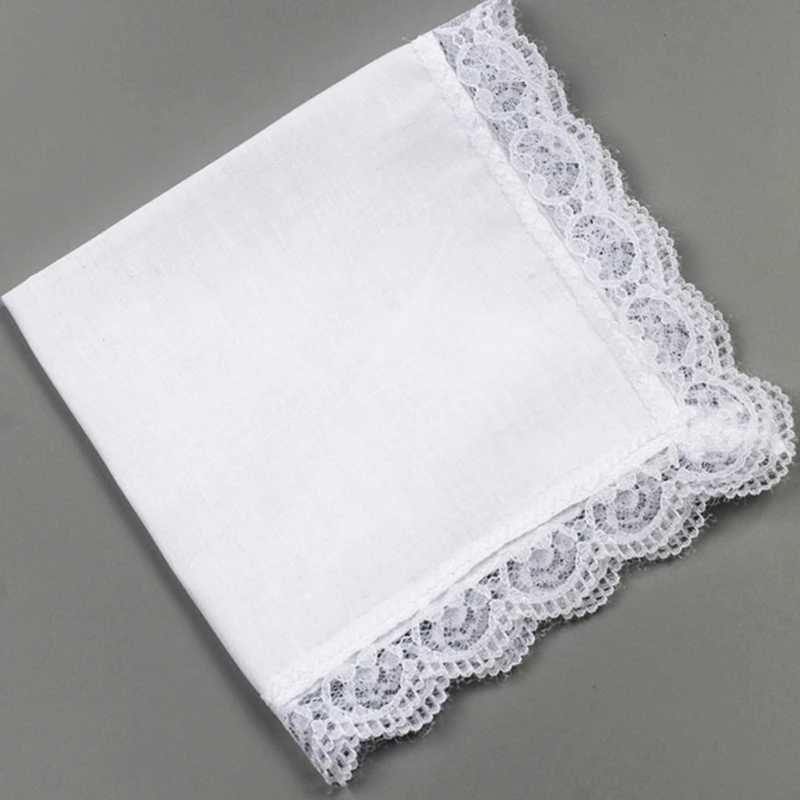 น้ำหนักเบาผ้าเช็ดหน้าสีขาวผ้าฝ้ายลูกไม้ Trim Hankie ล้างทำความสะอาดได้ผ้าเช็ดตัวกระเป๋าผ้าเช็ดหน้าสำหรับผู้ใหญ่งานแต่งงาน H9ED