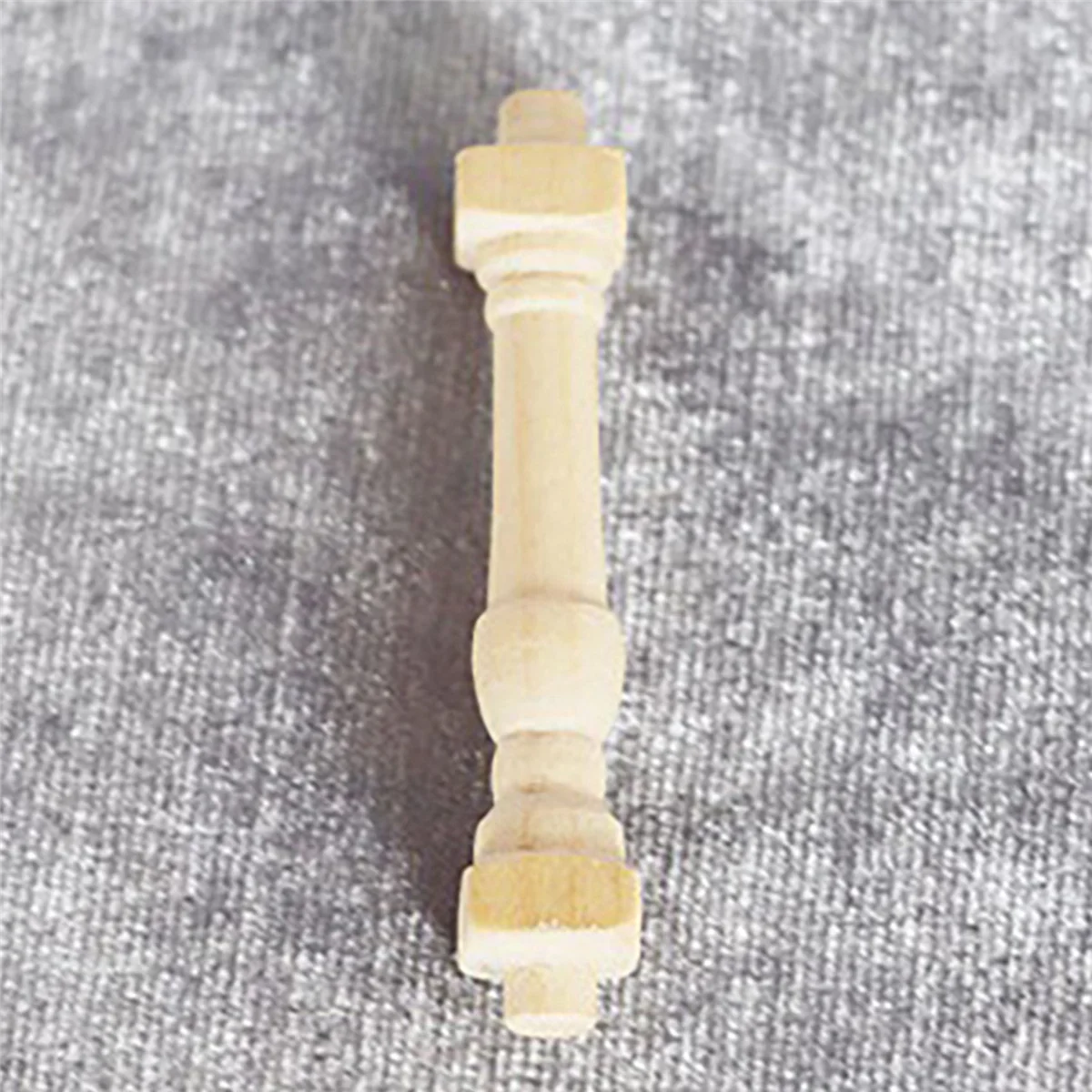 BAAU 60 ชิ้น DIY แกน Balusters ไม้ขนาดเล็ก 1/12 Scale ราวบันไดตกแต่งของเล่น