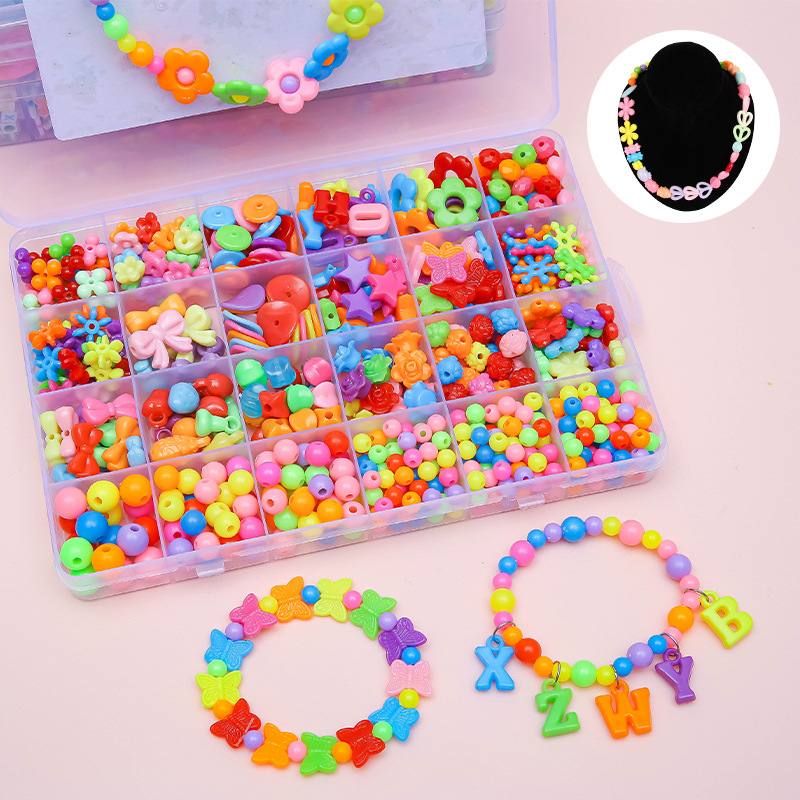 Kinder handgemachte Perlen Mädchen tragen Perlen Lernspielzeug Diy Schmuck Armband Halskette Schmuck um Perlen Perlen Set