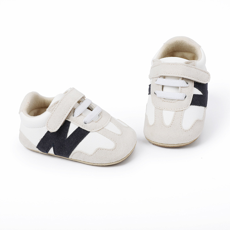 Chaussures en daim anti-aldes pour bébé, nouveau-né, 0-1 an, mode sportive polyvalente, style patchwork, couleur douce, astronomique