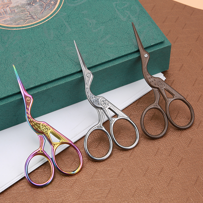 Stickschere, Regenbogen-Storchschere, Edelstahl, kleine Bastelschere, Schneiderschere zum Sticken und Nähen