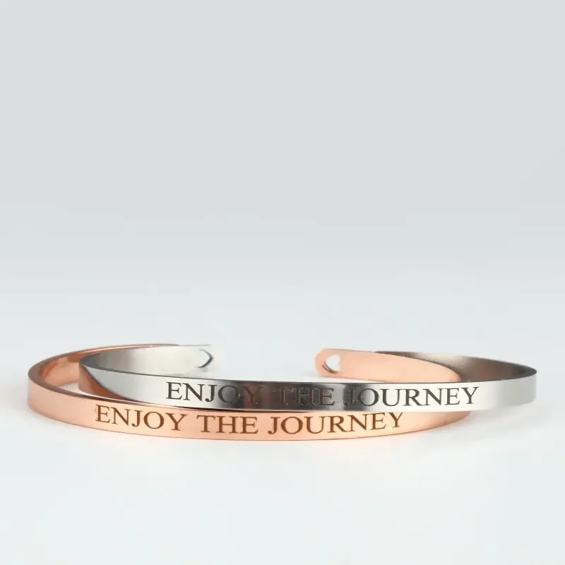 Brazalete personalizado de acero inoxidable para hombres y mujeres, brazalete con grabado de nombre, texto, corazón, agujero, barra, collar