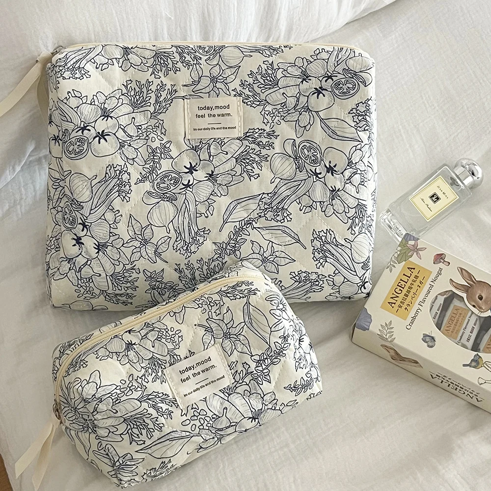 Bolsa de cosméticos Vintage con flores para mujer, organizador de viaje con cremallera portátil, bolso de aseo acolchado, venta al por mayor