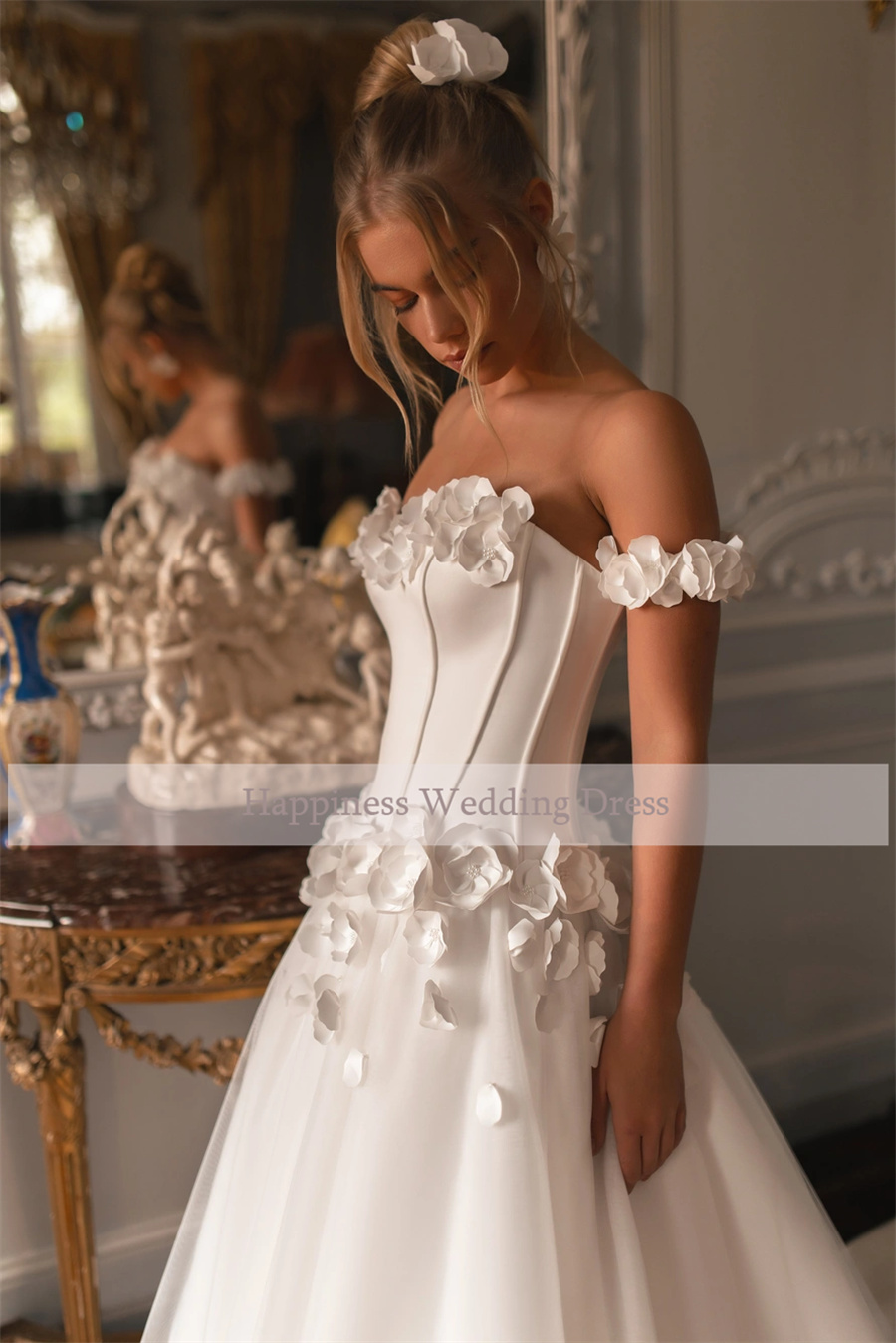 Maßgeschneidertes herzförmiges 3D-Blumen-Hochzeitskleid mit Flügelärmeln, Knöpfen, Farbe, Brautkleid, Robe de Mariée