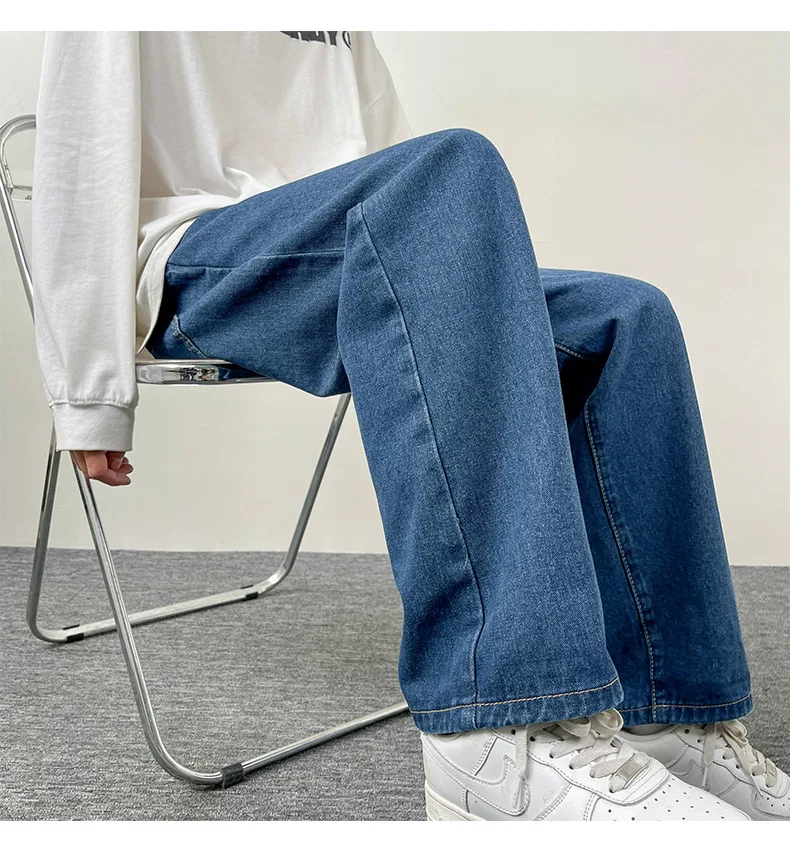 2025 nuevos pantalones vaqueros de hombre |   Estilo coreano euro estadounidense |   Pantalones vaqueros de pierna recta y ancha |   Diseño moderno de color sólido y negro