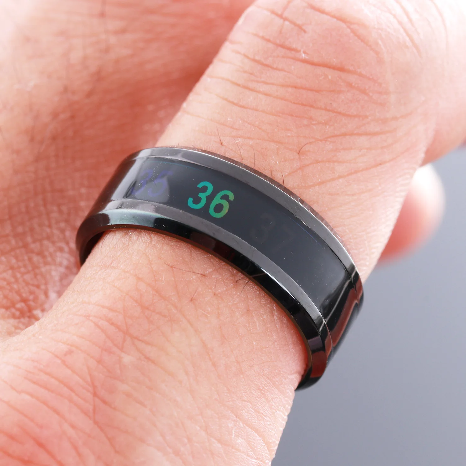 Anello di temperatura Acciaio al titanio Umore Emozione Sensazione Anello sensibile alla temperatura intelligente per donne Uomini Gioielli impermeabili