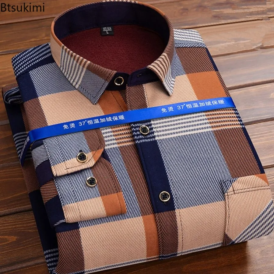 New 2025 Men's Long Sleeve Warm Plaid Shirt Autumn Winter Thick Fleece Casual Oversized Shirt Male Vintage Sweater Men Clothing