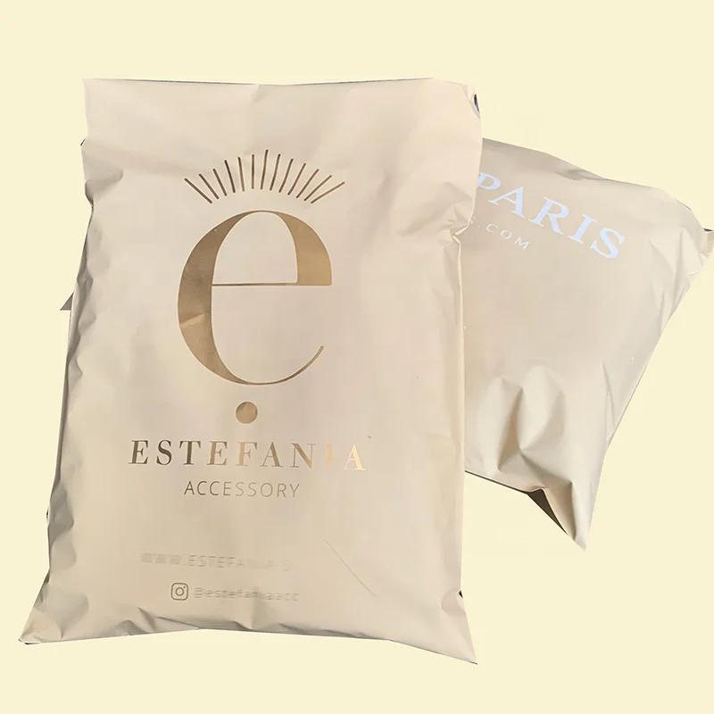 โลโก้ที่กำหนดเอง Mailer ถุงย่อยสลายได้ Beige Matte Poly Mailer กระเป๋า Poly Mailers การจัดส่งกระเป๋า