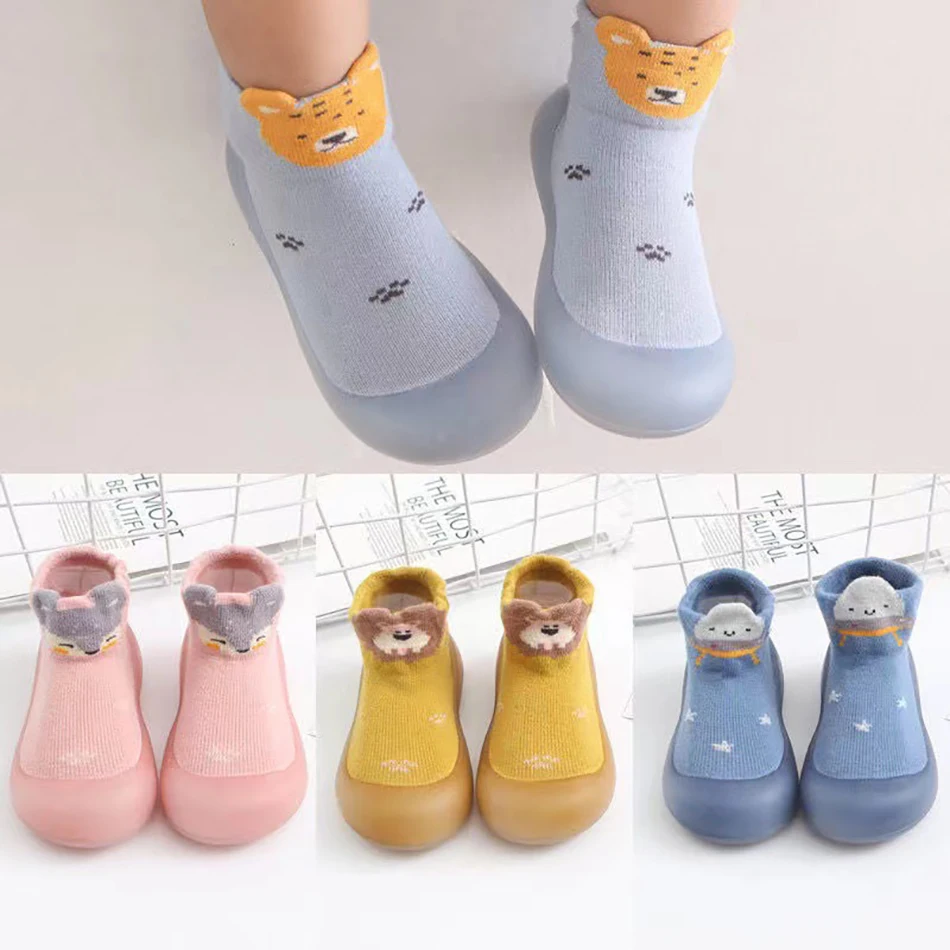 น่ารักและสบายผ้าฝ้ายทารกแรกเกิด First Walkers ถุงเท้าเด็ก Soft-Soled รองเท้าสบายๆในร่ม Breathable และ Non-SLIP รองเท้าเด็ก