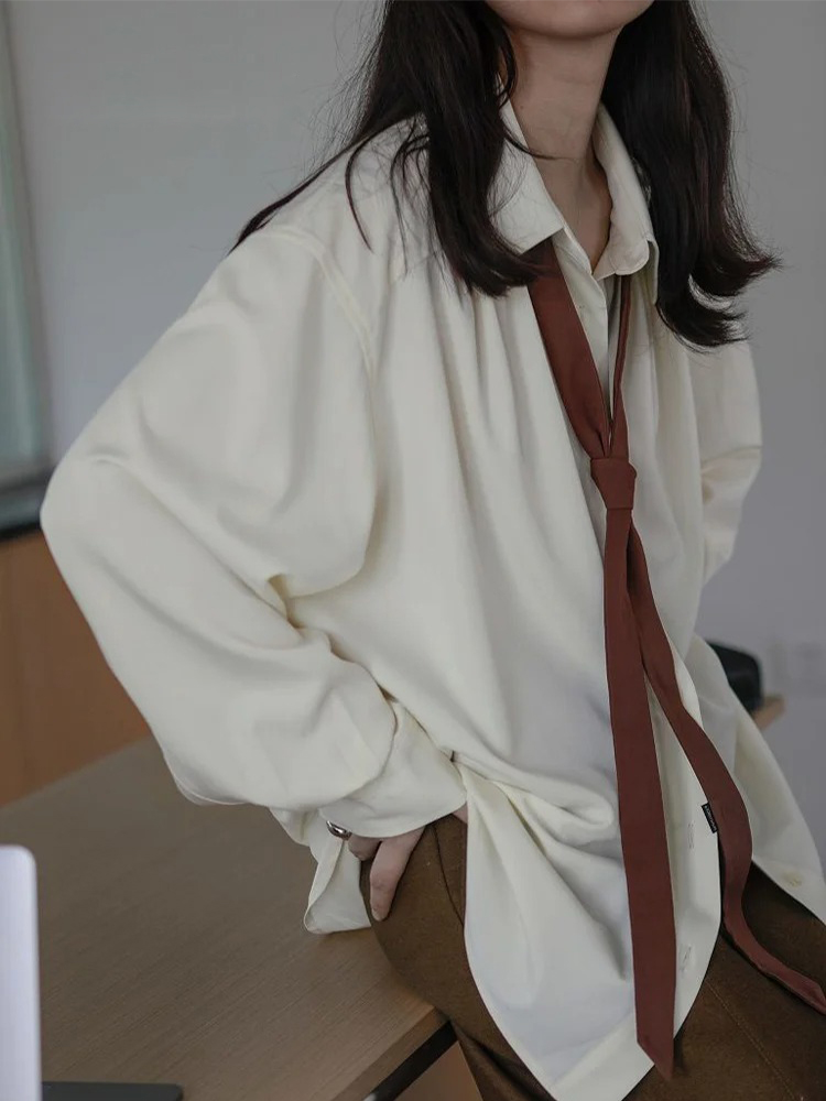 Camisa minimalista de manga larga con botones para mujer, camisas de gran tamaño con lazo liso de estilo coreano, blusa, ropa holgada, Tops de otoño