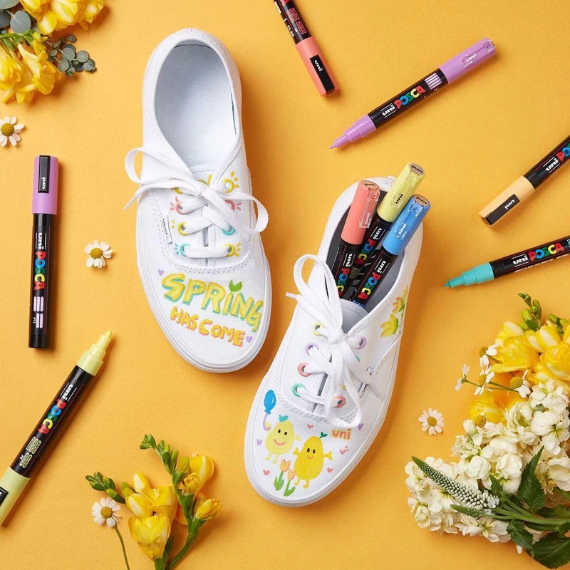 Uni Posca Đầy Đủ Đánh Dấu PC-1M 3M 5M Đa-Màu Sắc Acrylic Permanente Rotulador Áp phích Graffiti Sơn Bút Cho Vải Đá Kim Loại