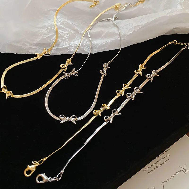 Braccialetti Bowknot color argento per donne ragazze scintillanti catene delicate lama girocolli collane abito da festa gioielli regali