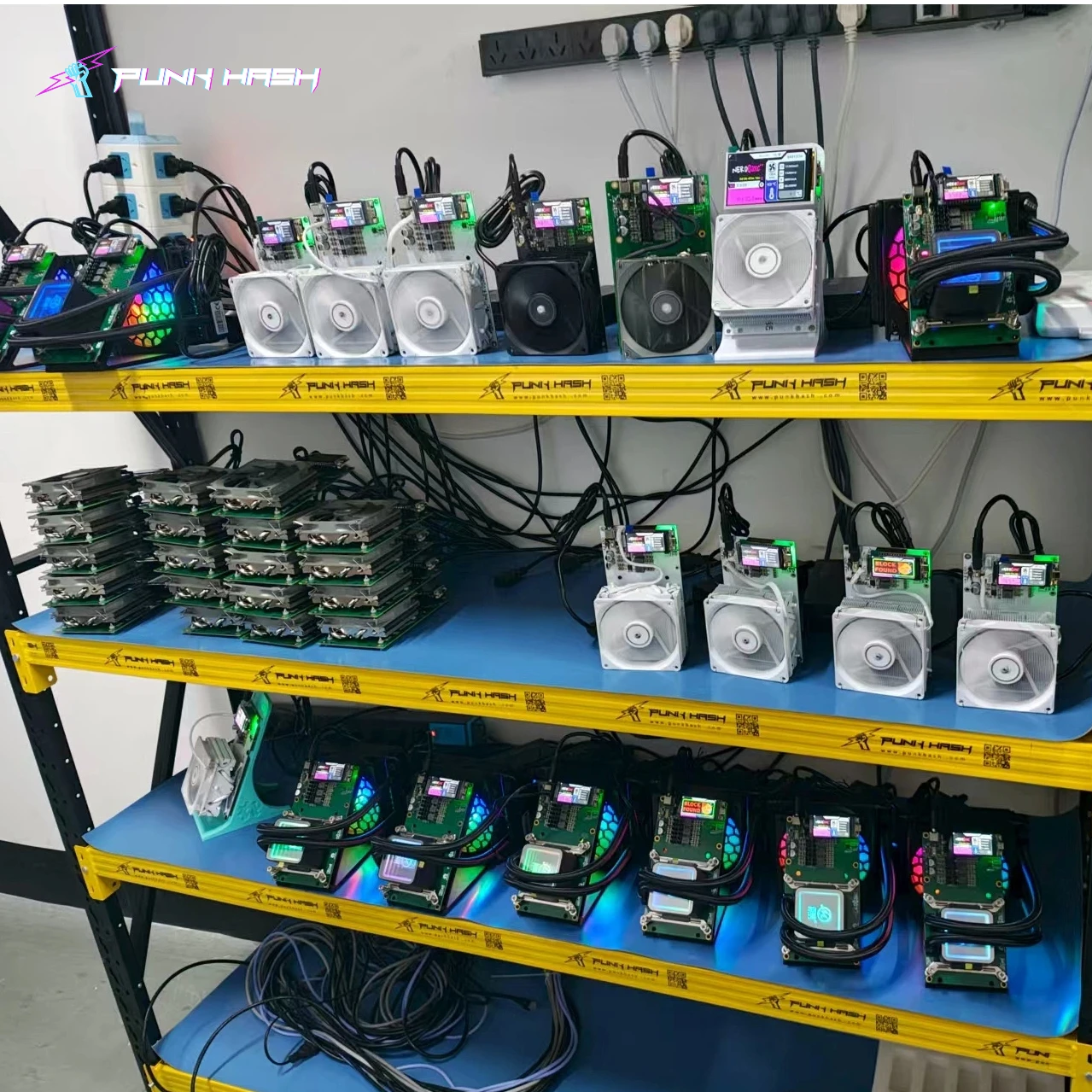 Bitaxe NerdQaxe++ Hydro Cooling ASIC Miner – 4.8TH/s NerdQAxe+ + Refrigeração a água com todos os tipos de plug NerdQAxe