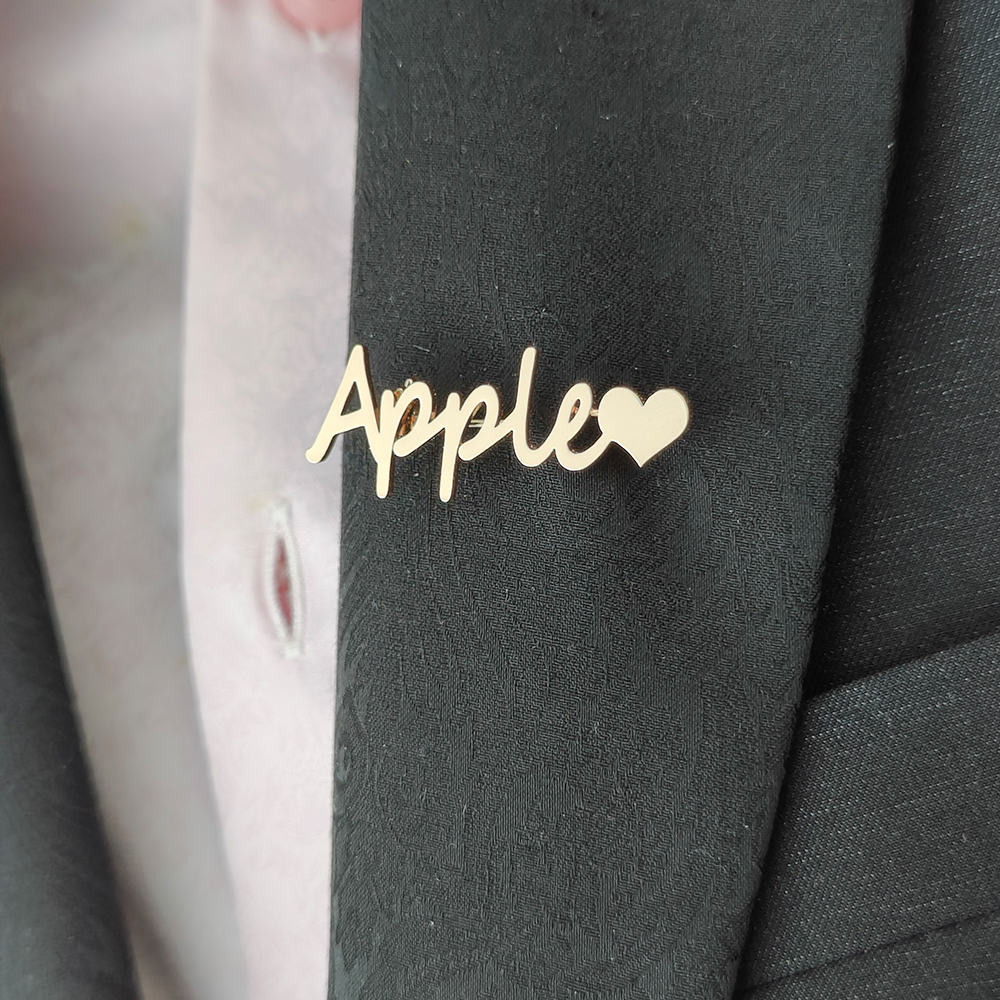 Personalisierte Namensbrosche Schmuck Roségold Anstecknadel Edelstahl Damen Brosche Individuelles einzigartiges Geschenk