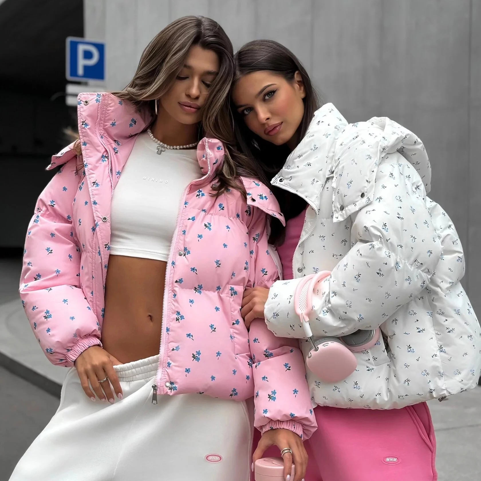 ฤดูหนาวผู้หญิงซิปกระเป๋า 2025 ใหม่ Causal Coat ผู้หญิงฤดูหนาวแฟชั่นดอกไม้ Hooded JACKET ฤดูหนาว WARM JACKET สําหรับผู้หญิง