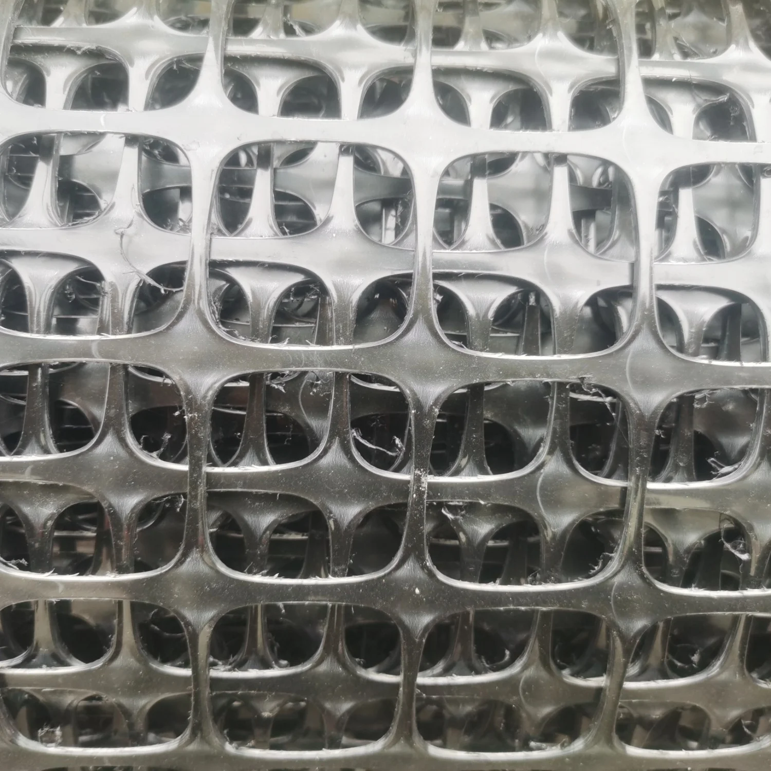 Minería Biaxial de PP resistente a la corrosión de alta resistencia Geogrid 30KN Negro