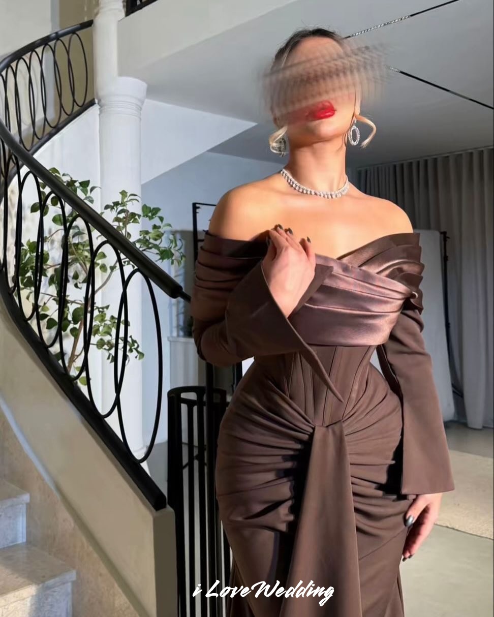 Robe de bal marron en Satin, épaules dénudées, manches longues, Corset, sirène plissée, dos nu, fermeture éclair, robe de soirée de mariage, personnalisée, 2025
