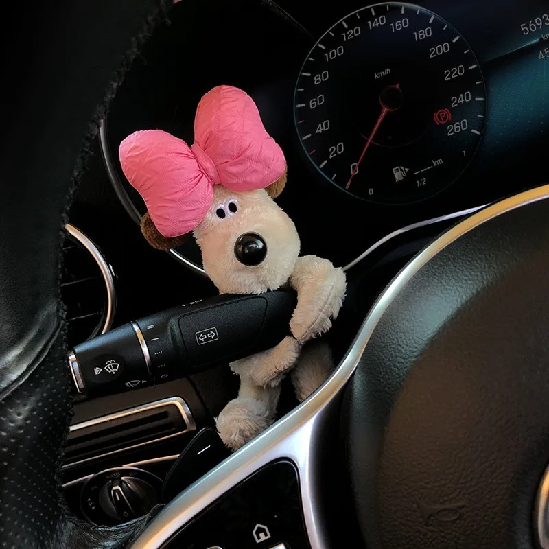 Plush Puppy คลัทช์ตกแต่งรถ Wiper เลี้ยวสัญญาณสวิทช์เครื่องประดับ Kawaii Bowknot สุนัขรถ Wiper ตุ๊กตา Auto อุปกรณ์ตกแต่งภายใน