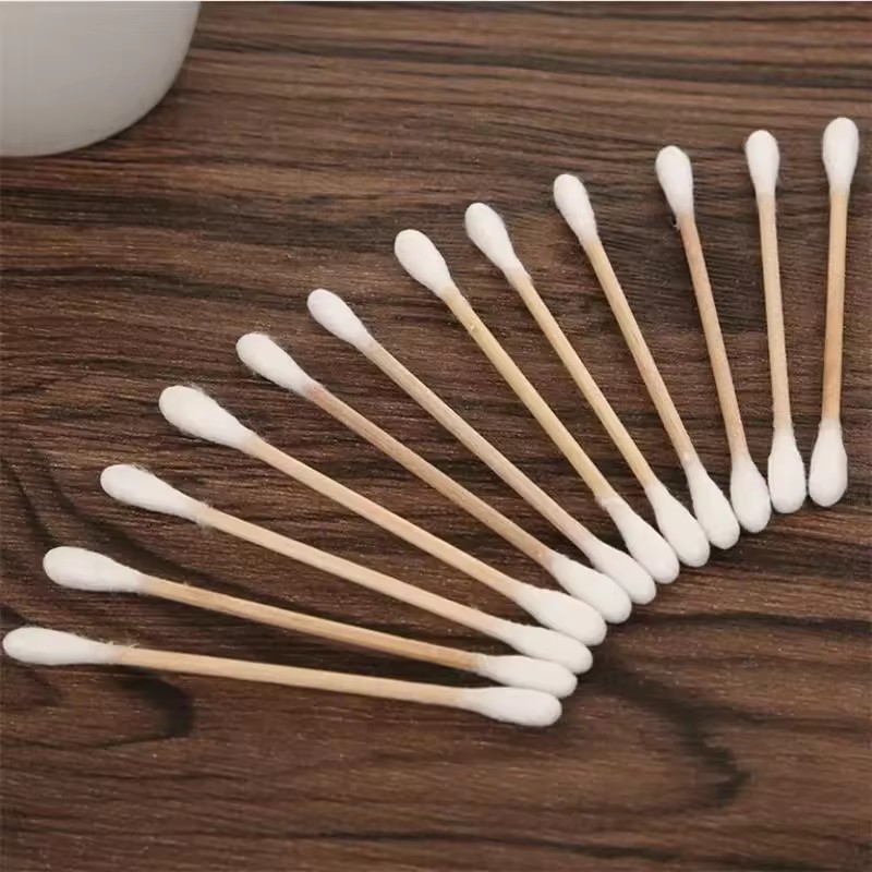 Double headed cotton ladies' makeup cotton swab, wooden stick, nose and ear cleaning tool