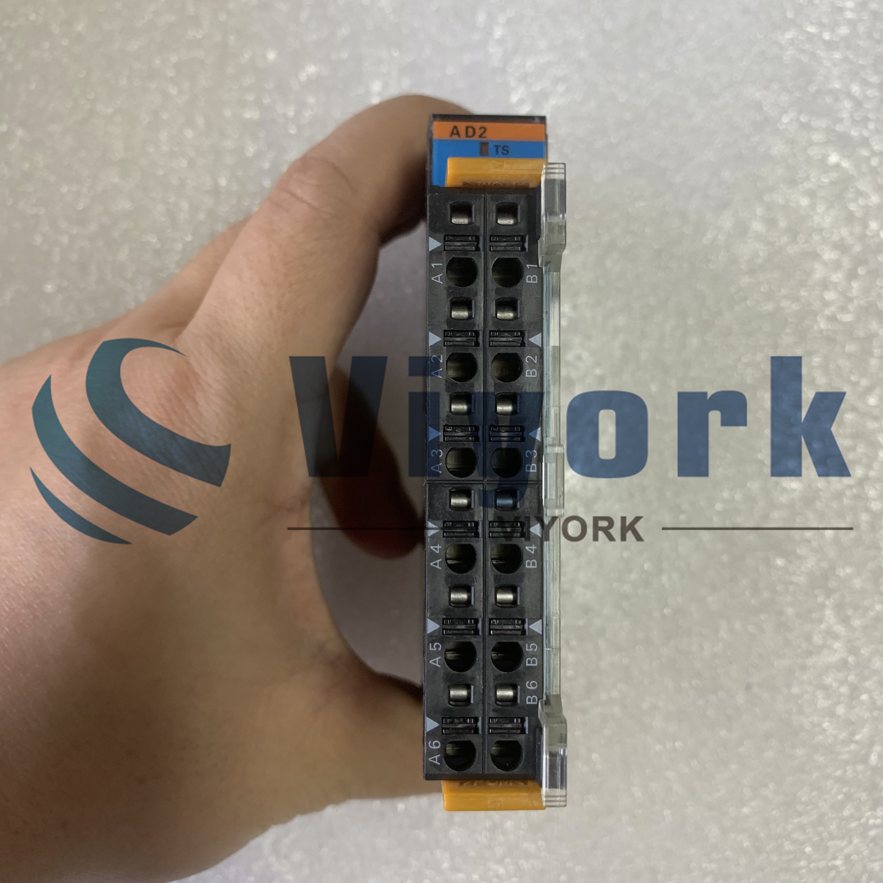 GRT1-AD2 I/O 모듈 2점 아날로그 입력 10VAC 20MA 새 제품
