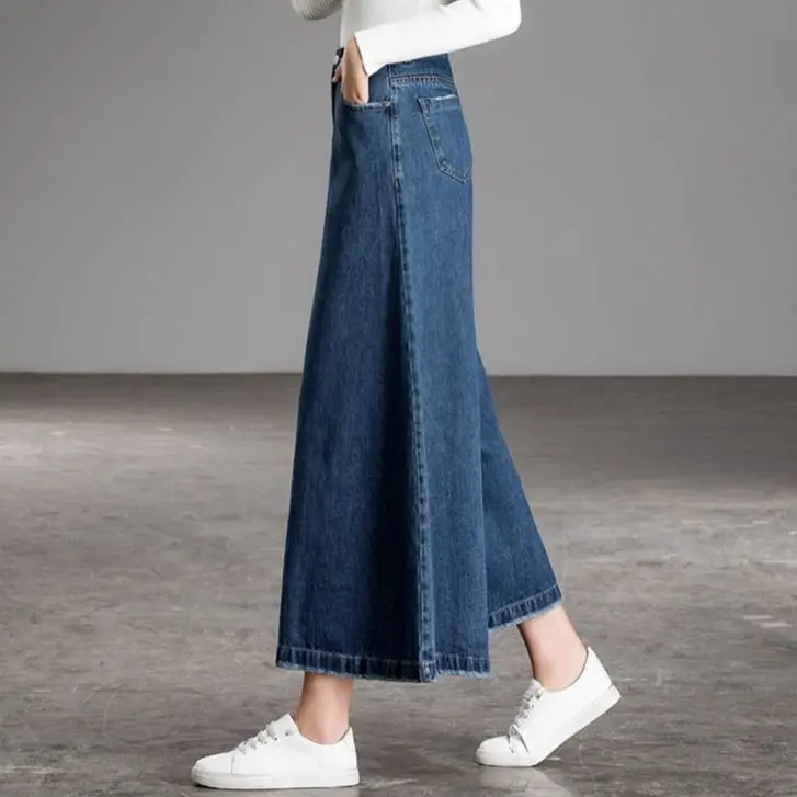 Szerokie nogawki przycięte Jeans Women New Korean Dongdaemun 2025 High Waist Baggy Mom Flared Jeans Streetwear Pants Clothes Width Women's