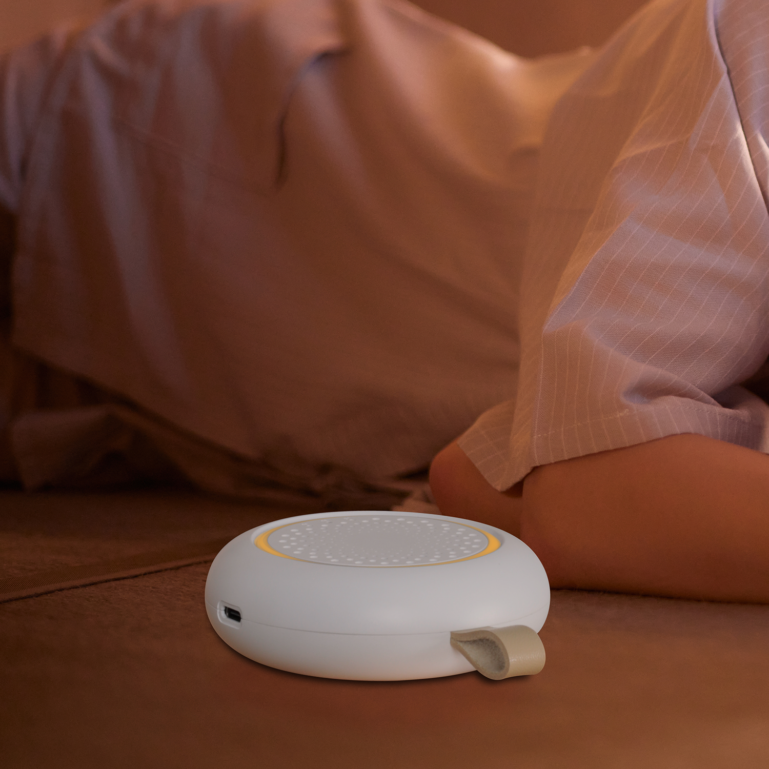White Noise Machine Draagbare babyslaapmachine 24 rustgevende geluiden Slaapgeluidsluidspreker met nachtlampje Slaaphulpapparaat