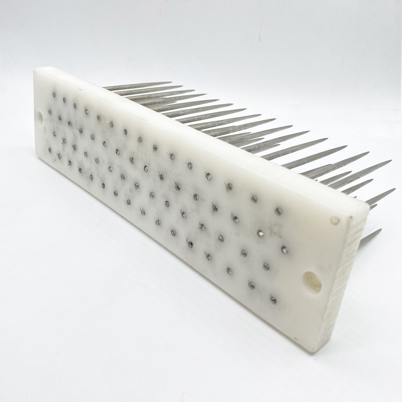 22 × 5.5 × 8.5 センチメートル白ステンレス鋼ヘアハックル針付きコーミングバルクヘア人毛エクステンションコームマシン横糸ツール
