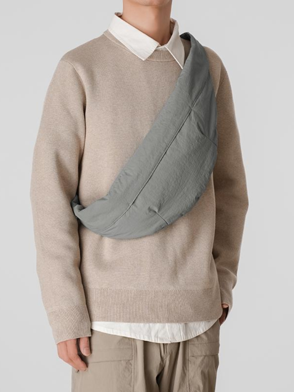 Minimalist Unisex Chest Bag Large Capaci Waterproof Single Shoulder Bag Lightweight Personal Bag Casual Dumpling Shape Nylo...