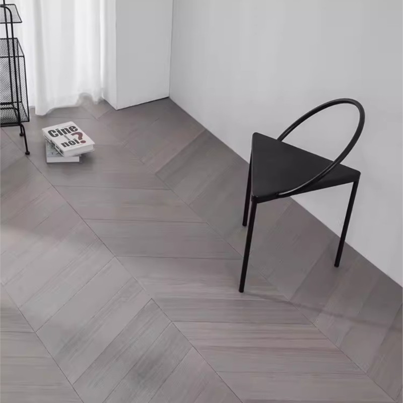 Silla de celebridades Ins Simple moderna, personalidad, triángulo, círculo de Metal, taburete, arte interior, silla de comedor B & B creativo