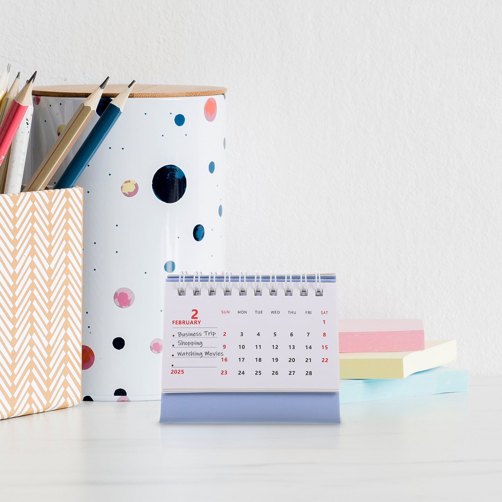2025 ปฏิทินตั้งโต๊ะ Simple Notepad ทุกวันปฏิทินยืนปฏิทินในครัวเรือนตกแต่งปฏิทินรายเดือน Home Supply