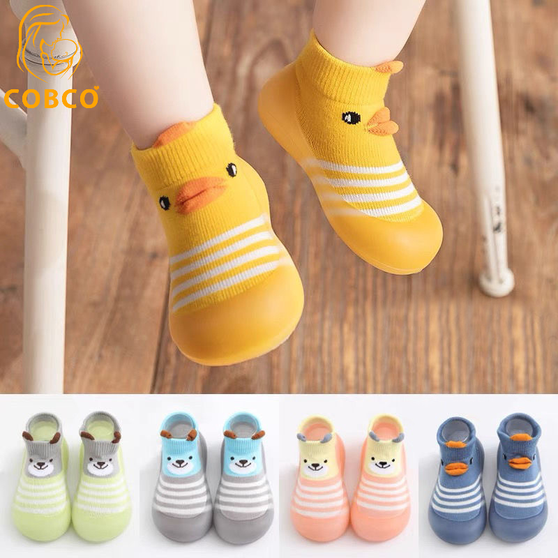Zapatos para niños pequeños con dibujos de animales, suela de silicona antideslizante, calcetines de suelo para bebés, zapatos informales transpirables de algodón para bebés y niñas