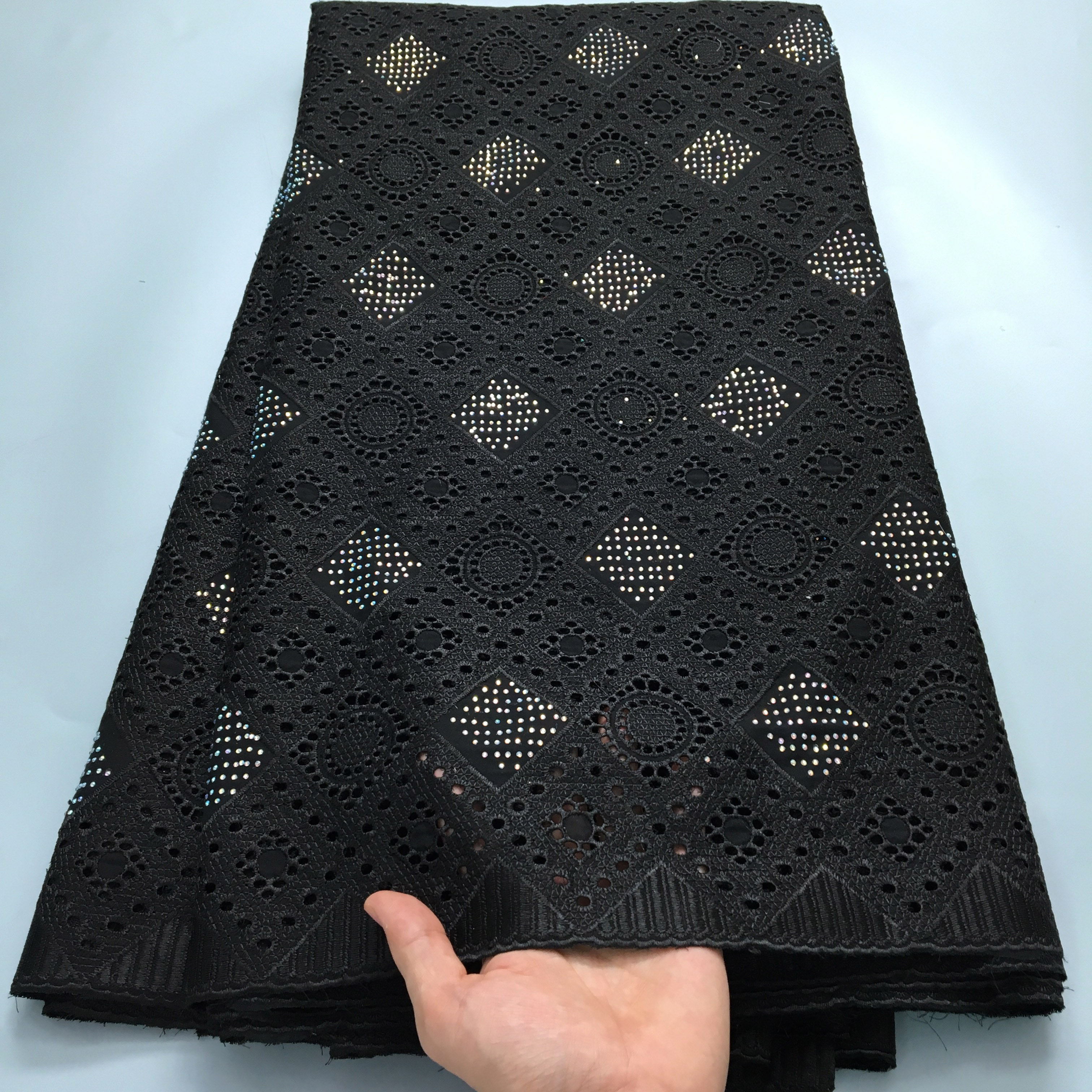 Branco suíço voile renda tecido de algodão nigeriano 2024 alta qualidade 5 metros bordado tecido renda africana vestido para mulher a3850