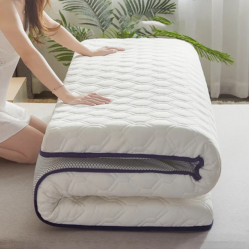 ครัวเรือนหนาพับ Tatami ผ้าฝ้ายที่นอนเบาะรองนั่งแผ่นกันลื่นสําหรับบ้านหอพักนักเรียนโรงแรมเดี่ยวเตียงคู่