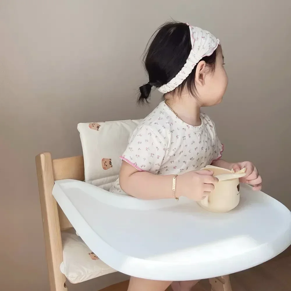 เก้าอี้สูงเบาะล้างทําความสะอาดได้ HighChair สนับสนุนเด็กทารกอุปกรณ์เสริมอาหารเด็กเปลี่ยน Pad สําหรับ Stokke