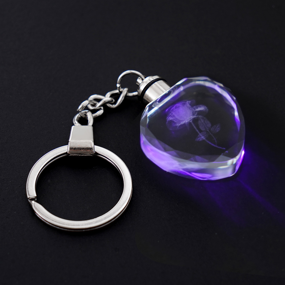 Moda colorida fada rosa flor padrão amor forma cristal strass led luz chaveiro amante chaveiro jóias