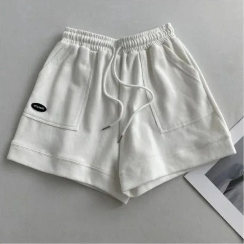 2025 femmes confortable ample jambe large cordon un pantalon taille mince coupe ajustée décontracté maison polyvalent sport Shorts nouveau