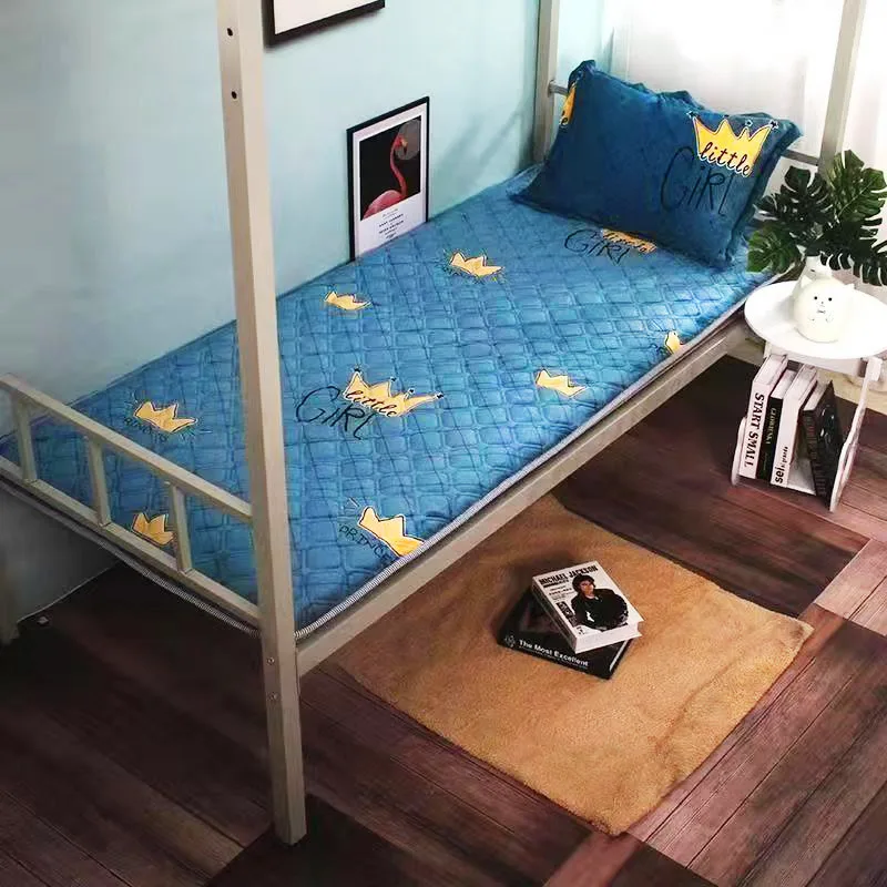 Student dormitory thickened soft mattress folding tatami mattress Single Comfortable sleeping pad household warm mattresses