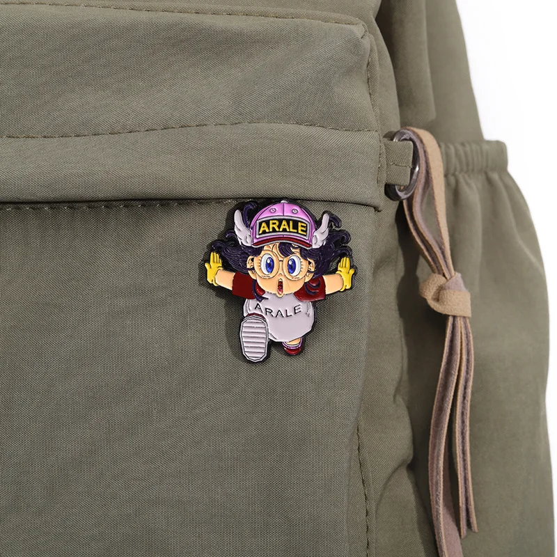การ์ตูน Dr. Slump Arale Badge เข็มกลัด Pins อะนิเมะ Little Android สาว Arale รูปร่างเคลือบ Pin น่ารักคอสเพลย์ของขวัญกระเป๋าเป้สะพายหลังอุปกรณ์เสริม