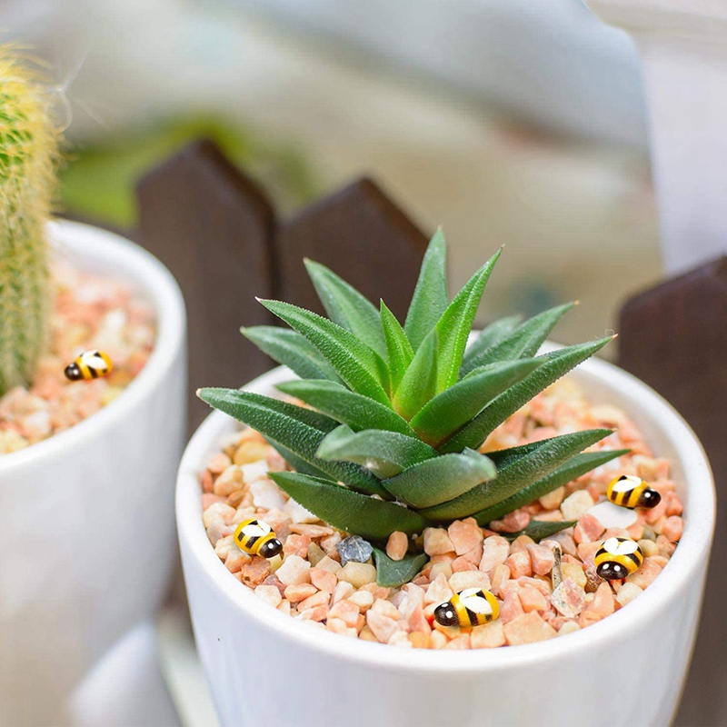 200Pcs Wooden Bees Ladybugs, Wooden Bumble Bees & Ladybugs For Crafts Scrapbooking DIY Party Decoration