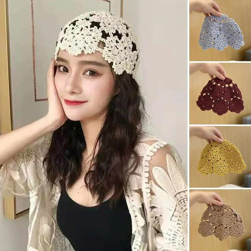 Gorro de punto ahuecado transpirable, boina de encaje con flores, gorro informal de moda para mujer