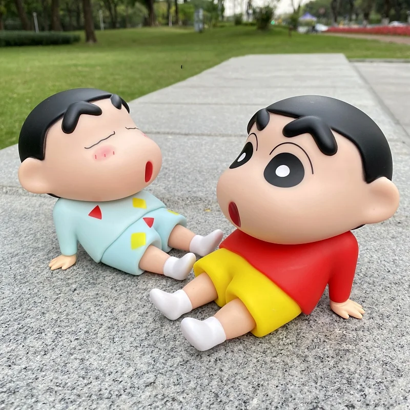 Cartone animato per cellulare Pastello Shin Chan Titolare Originalità Anime periferia Ornamenti da tavolo Simpatico regalo di festa per ragazzi e ragazze