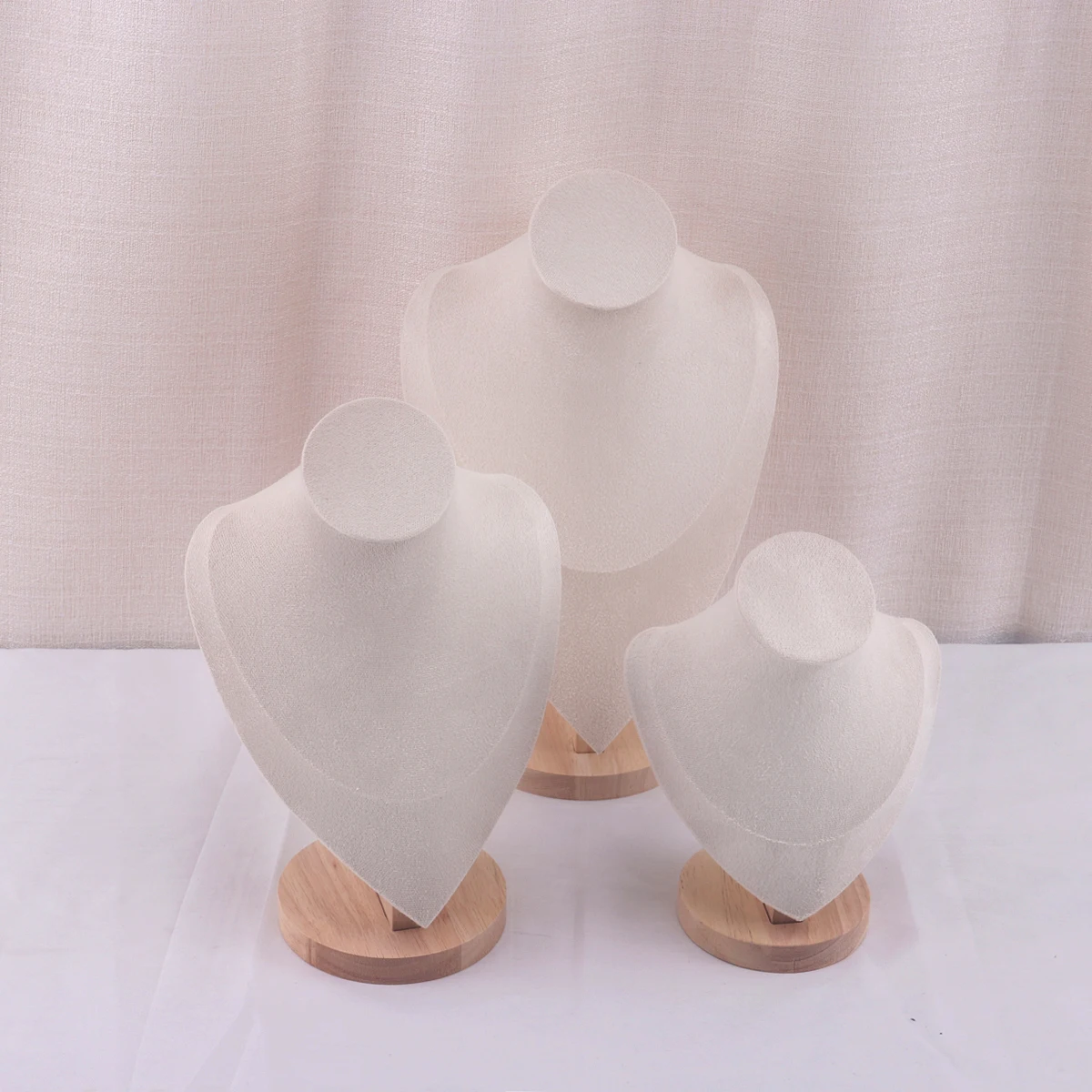 Samt Porträt Halskette Display Anhänger Organizer Schmuck Display Ständer Schmuck Mannequin Büste Halskette Anhänger Fenster Display