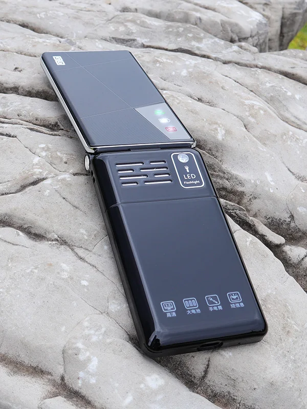 2.8 "Dual Sim Card ผู้สูงอายุ Big Push ปุ่มพลิกโทรศัพท์มือถือ MP3 ปลดล็อก Celular ไร้สาย FM ไฟฉาย 4050 mah Clamshell โทรศัพท์มือถือ