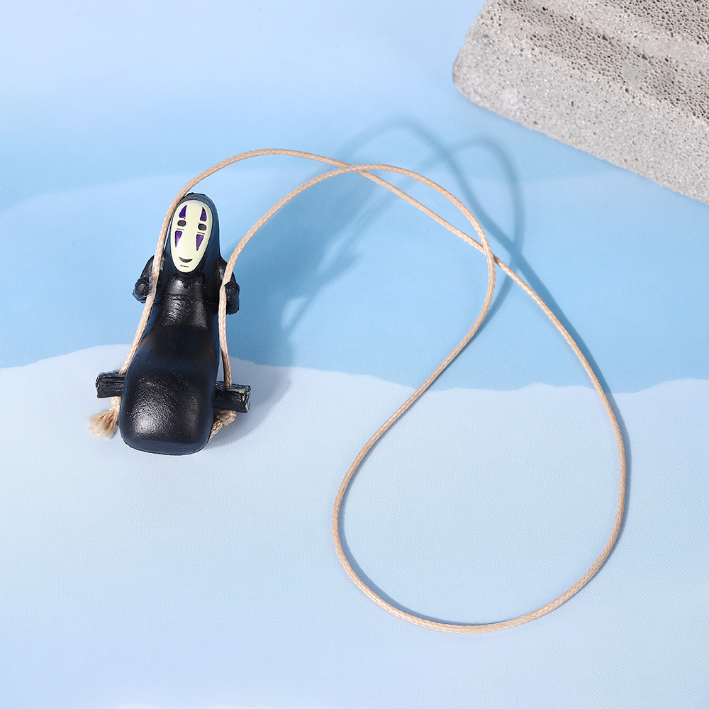 Nette Anime Auto Ornamente Gesichtslosen Männlichen Auto Anhänger Auto Rückspiegel Anhänger Geburtstag Geschenk Auto Decoraction Zubehör