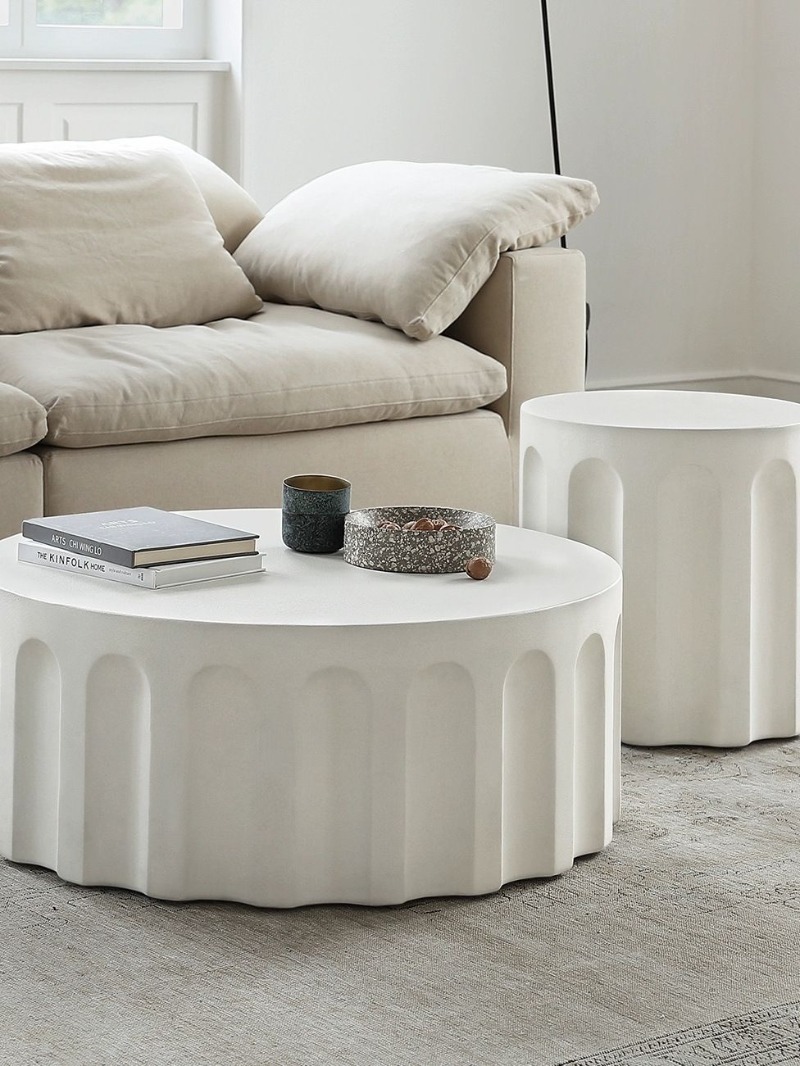 Mesa de chá redonda estilo creme nórdico, madeira sólida, luz, luxo, simples, quarto, sala de estar, malha branca, mesa de centro preta