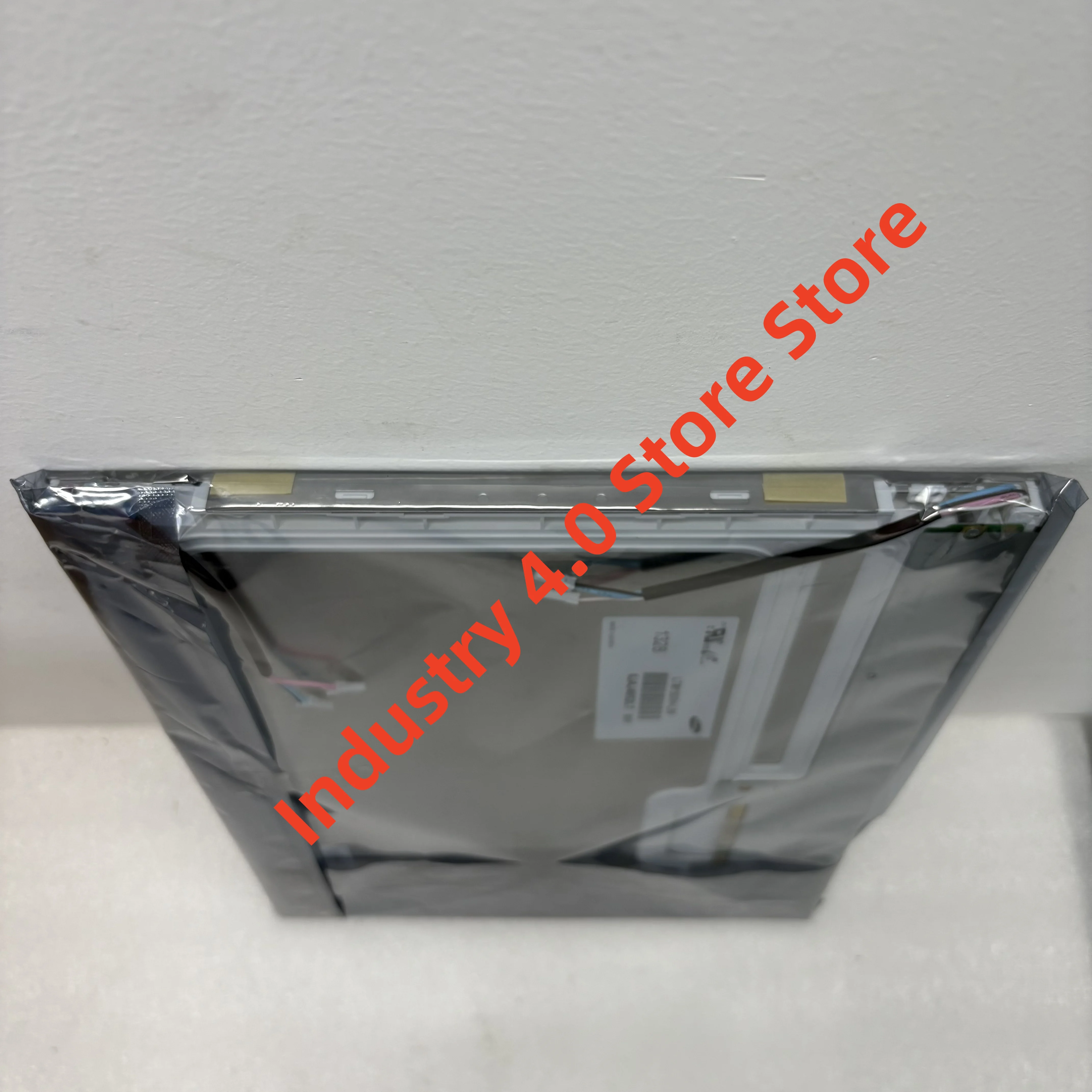 New original   LTM150XH-L06  LCD screen