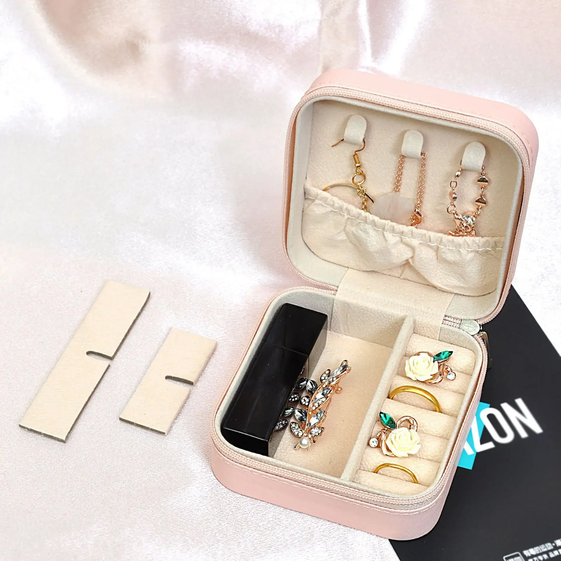 Wunionup Mini custodia da viaggio portatile per gioielli Scatola portaoggetti in pelle PU Portaoggetti per gioielli per ragazze Orecchini, collane da donna