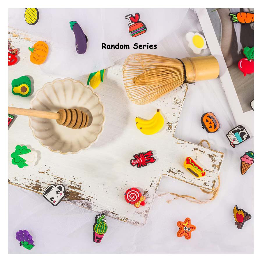 6-200PCS การ์ตูนรองเท้า Charms สําหรับ Clogs Bubble สไลด์รองเท้าแตะ PVC รองเท้าตกแต่งอุปกรณ์เสริมสําหรับวัยรุ่น